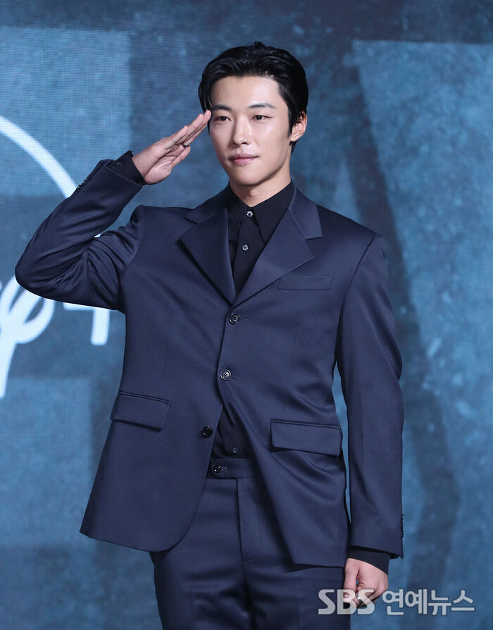 Woo Do Hwan Exudes Charisma as an Army Security Command Lieutenant Colonel at 'Made in Korea' Season 2 Press Con