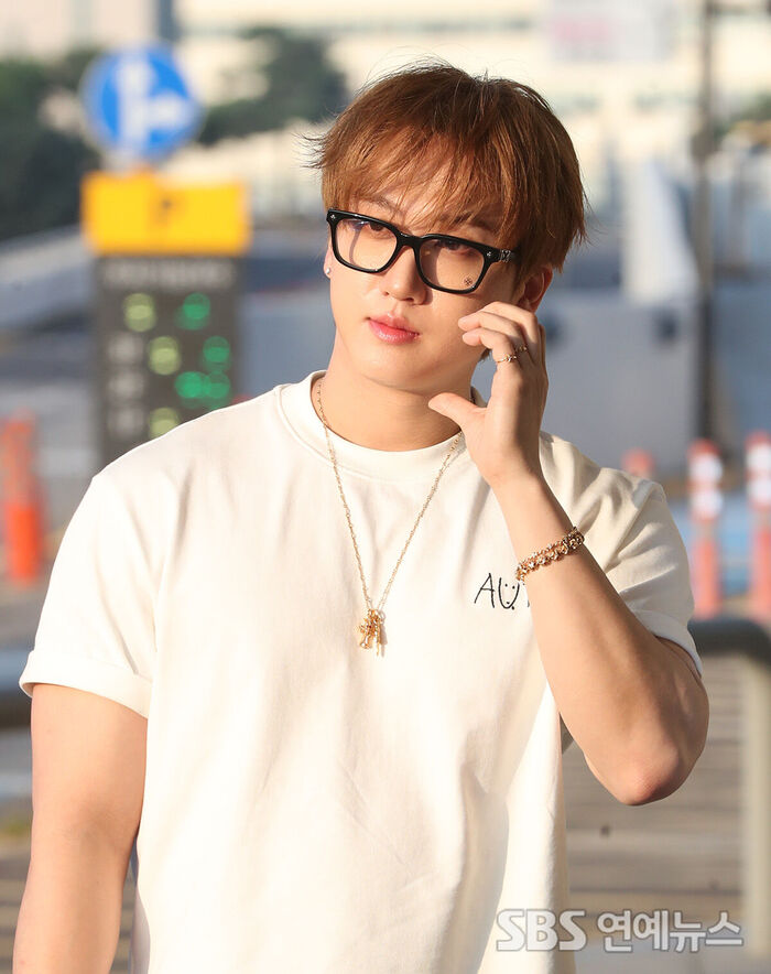 Stray Kids' CHANGBIN, 'Bright Heart in the Morning Sunlight'