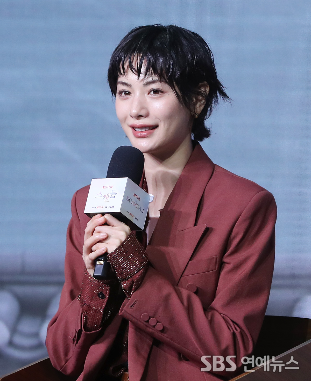Nana at the Scandal press conference (Photo=Getty Images Korea)