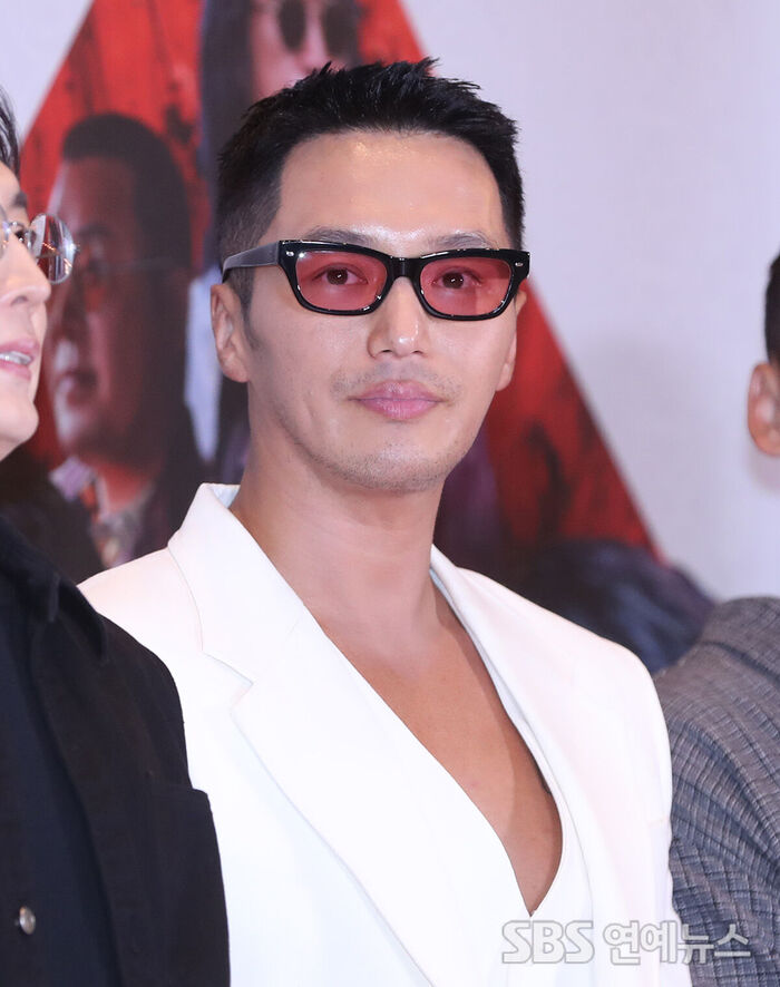Byun Yohan Attends VIP Premiere for 'Tazza: The Song of Beelzebub'