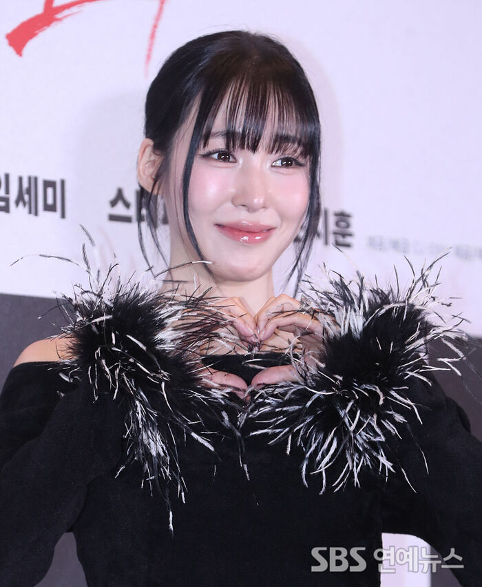 Tiffany Young Shows Support for 'Husband' Byun Yohan at 'Tazza: The Song of Beelzebub' VIP Premiere