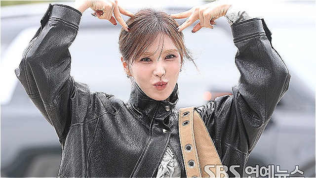 [E포토] 레드벨벳 웬디, '즐거운 한가위 보내세요'