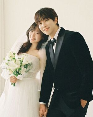 Lee You-jin ♥ Cha Kyung-eun Announce Pregnancy Ahead of November Wedding