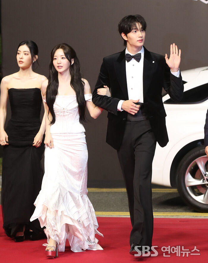 Cho Yi-hyun and Kim Jaewon Stun on the Busan International Film Festival Red Carpet