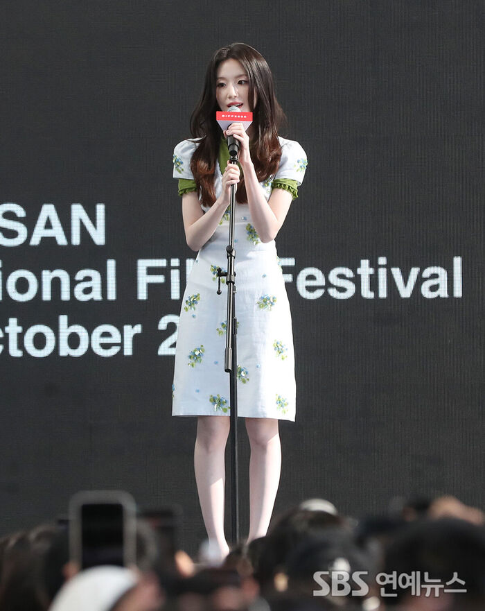 i-dle's SHUHUA Attends the Busan International Film Festival as an Actor