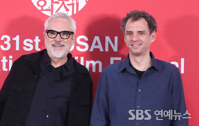 Alfonso Cuarón and Jonás Cuarón (Photo=Getty Images Korea)