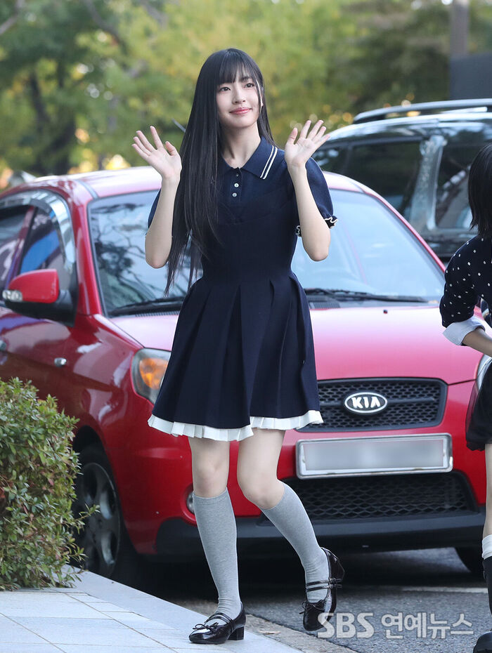 A2O LITE's RADA Showcases Innocent Charm on Her Way to Radio Show