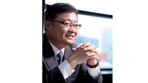 [CEO취재파일] R&D 팔 걷어붙인 30년 영업맨, 김창범 한화케미칼 사장